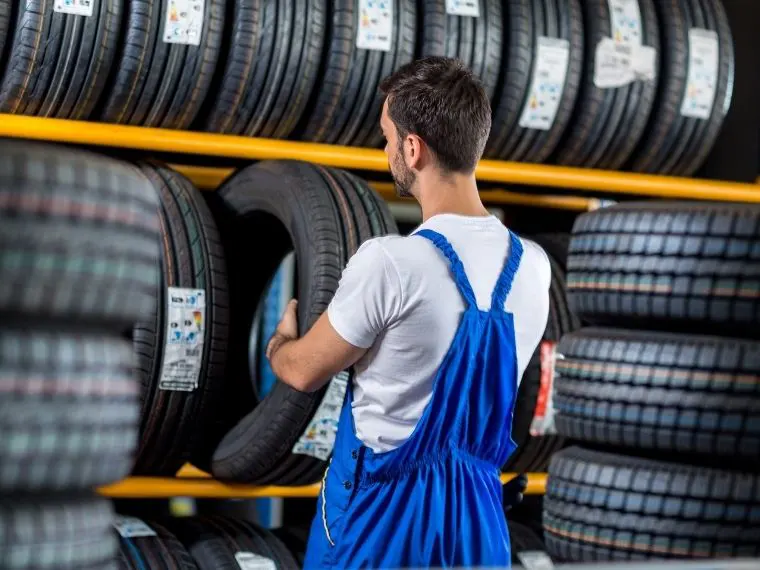 Kartepe Oto Lastikçi